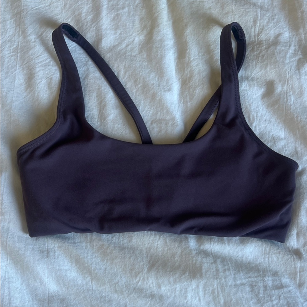 Vuori Yosemite purple bra size small